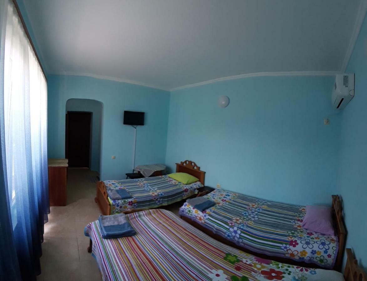 Hotel Timgiz à Ureki Extérieur photo