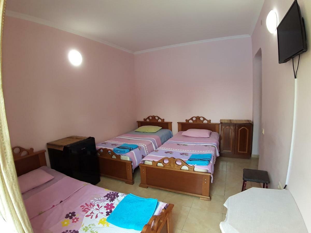 Hotel Timgiz à Ureki Extérieur photo